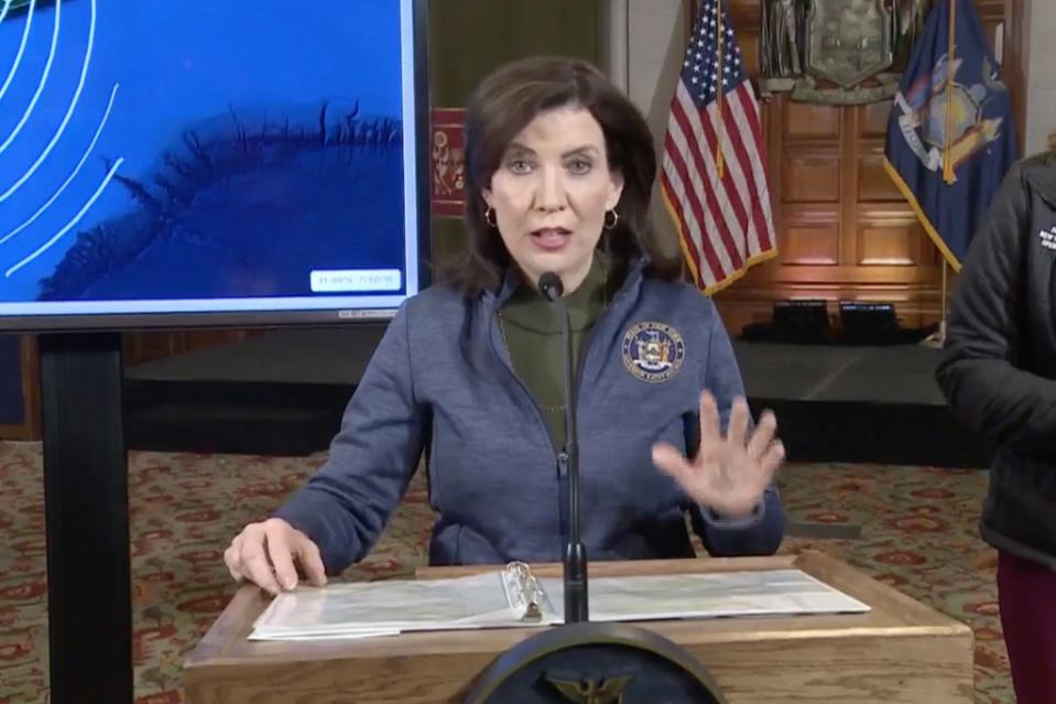 Gov. Kathy Hochul hosted a last-minute press conference to address the earthquake. Governor Kathy Hochul