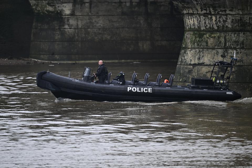 Police Search Thames For Body Of Suspect In Clapham Chemical Attack (Getty Images)