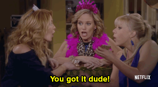 'Fuller House' Accidentally Told a Compelling Story About How Friendships Help Us Cope