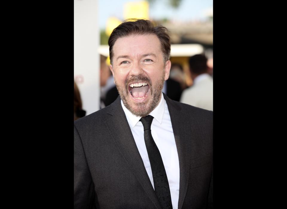 <a href="http://twitter.com/#!/RICKYGERVAIS" target="_hplink">@rickygervais</a>