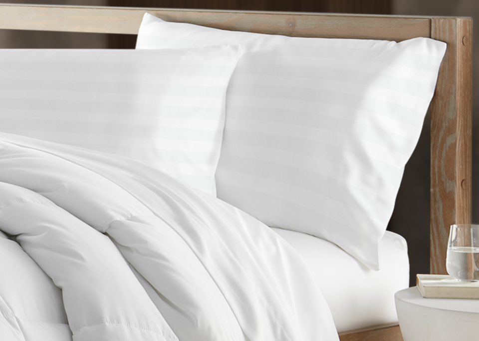 Beckham Hotel Pillows