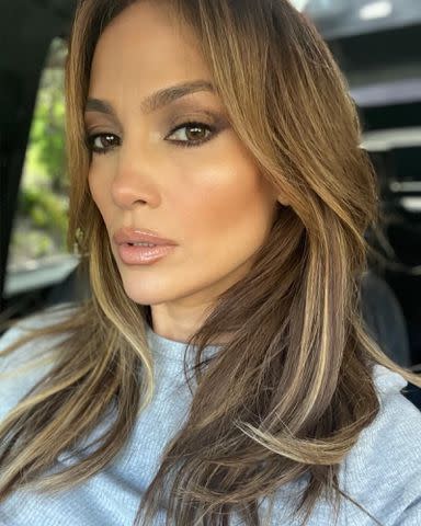 <p>Jennifer Lopez Instagram</p> Bronde hair color on Jennifer Lopez.