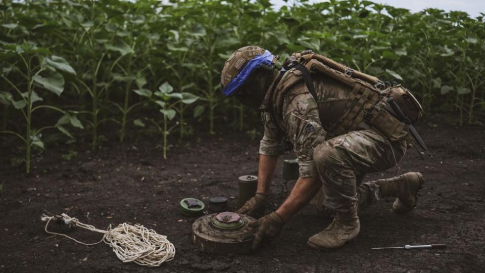 A Ukrainian mines a mine