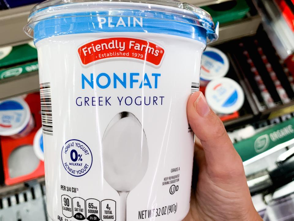 Aldi Friendly Farms nonfat Greek Yogurt