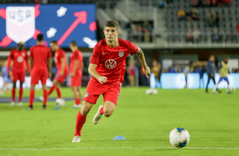 WASHINGTON, D.C. - OCTOBER 11: Christian Pulisic #10 of the United States warming up during their Nations League match versus Cuba at Audi Field, on October 11, 2019 in Washington D.C. (Photo by John Dorton/ISI Photos/Getty Images).