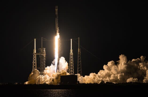 SpaceX Starlink launch, with future connection to Kuiper satellites