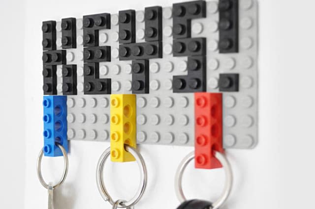 Lego keyholder