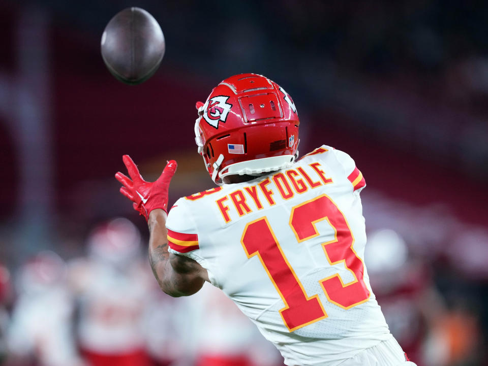 Aug 19, 2023; Glendale, Arizona, USA; Kansas City Chiefs wide receiver Ty Fryfogle (13) makes a catch against the <a class="link " href="https://sports.yahoo.com/nfl/teams/arizona/" data-i13n="sec:content-canvas;subsec:anchor_text;elm:context_link" data-ylk="slk:Arizona Cardinals;sec:content-canvas;subsec:anchor_text;elm:context_link;itc:0">Arizona Cardinals</a> during the second half at State Farm Stadium. Mandatory Credit: Joe Camporeale-USA TODAY Sports