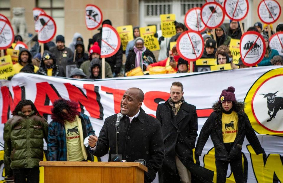 Kansas City Mayor Quinton Lucas spoke during a rally with KC Tenants for their Tenants Bill of Rights outside City Hall Wednesday, Oct. 30, 2019.