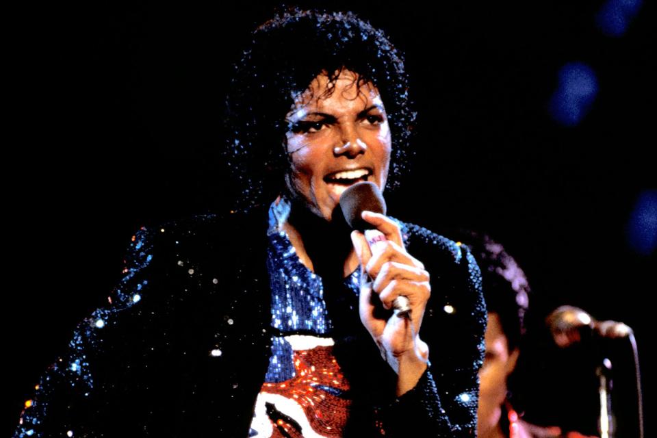 Michael Jackson performing on stage - Jackson 5 Victory Tour