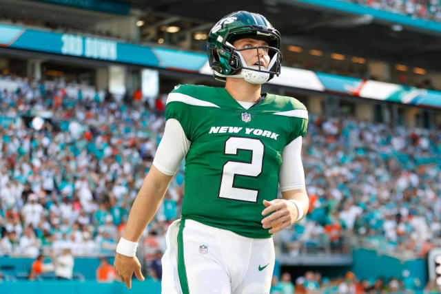 Report: Jets trading QB Zach Wilson to Broncos - Yahoo Sports