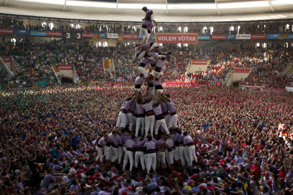 APTOPIX Spain Human Tower photos