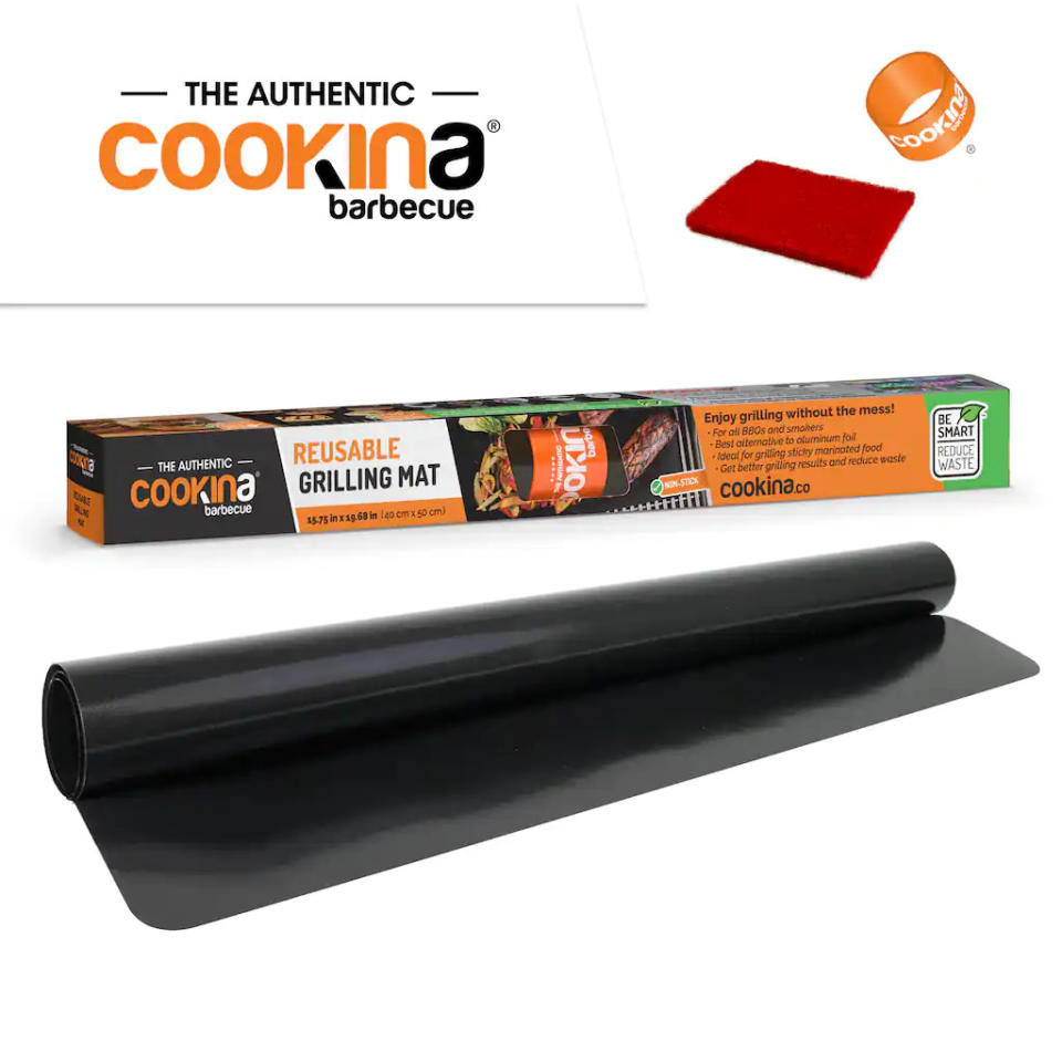 COOKINA Rectangular Shaped Reusable Gill/Grilling Mat. (Photo via Canadian Tire)