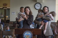 <p>Mandy Moore as Rebecca and Milo Ventimiglia as Jack in NBC’s <i>This Is Us</i>.<br>(Photo by: Ron Batzdorff/NBC) </p>