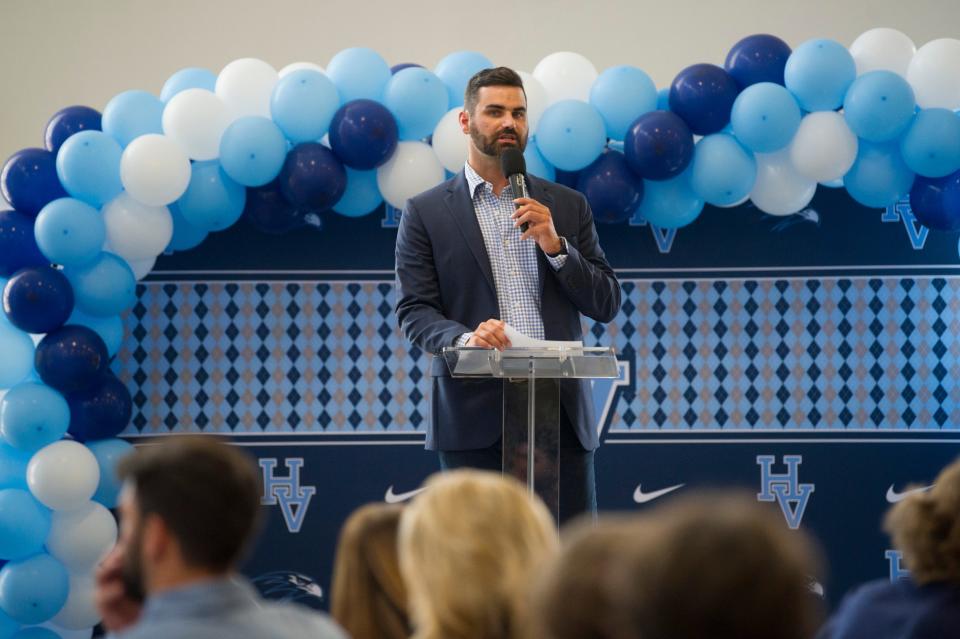 Hardin Valley Academy’s baseball coach Tyler Roach speaks at the team’s annual fundraiser in 2021.