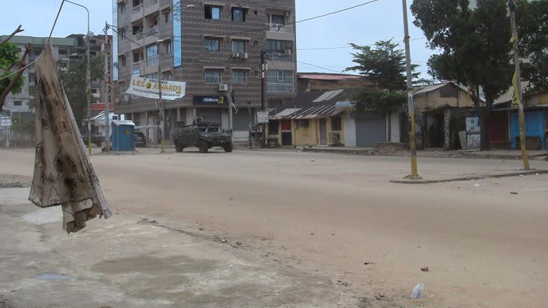 An army vehicle is seen at Kaloum neighbourhood during an uprising by special forces in Conakry