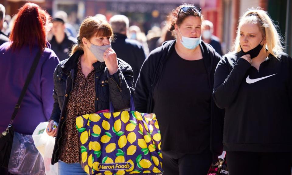 Masked shoppers