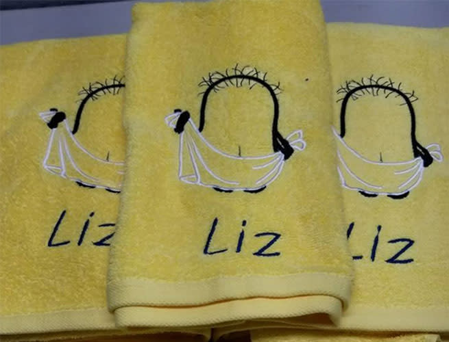 Etsy-Personalized-Minion-Towel-Set-The-Minions-Despicable-Me-Rise-of-Gru-Merchandise