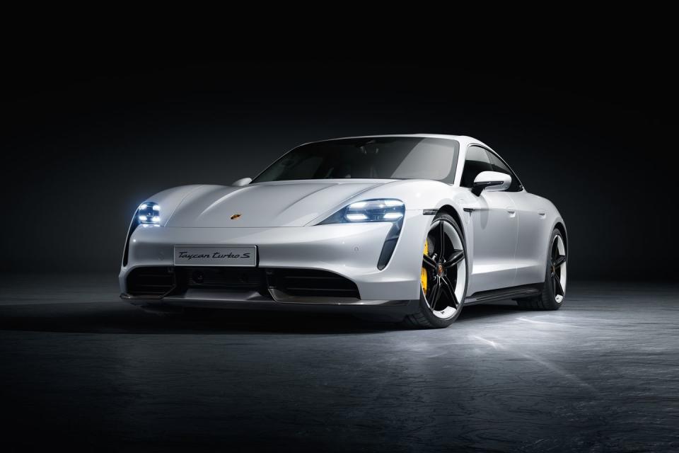 View Photos of the New 2020 Porsche Taycan