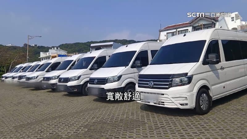 民眾追櫻花也催出包車團的商機。