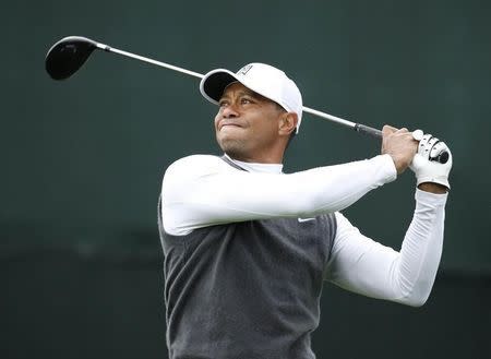 Jan 30, 2015; Scottsdale, AZ, USA; Tiger Woods hits his drive on the 17th hole during the second round of the Waste Management Phoenix Open at TPC Scottsdale. Mandatory Credit: Rob Schumacher-Arizona Republic via USA TODAY Sports