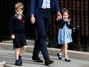 <p>Una corte de 10 niños abrirá paso a la novia hasta el altar. Entre ellos estarán el príncipe Jorge y la princesa Carlota, los hijos mayores de los duques de Cambridge. (Foto: Henry Nichols / Reuters). </p>