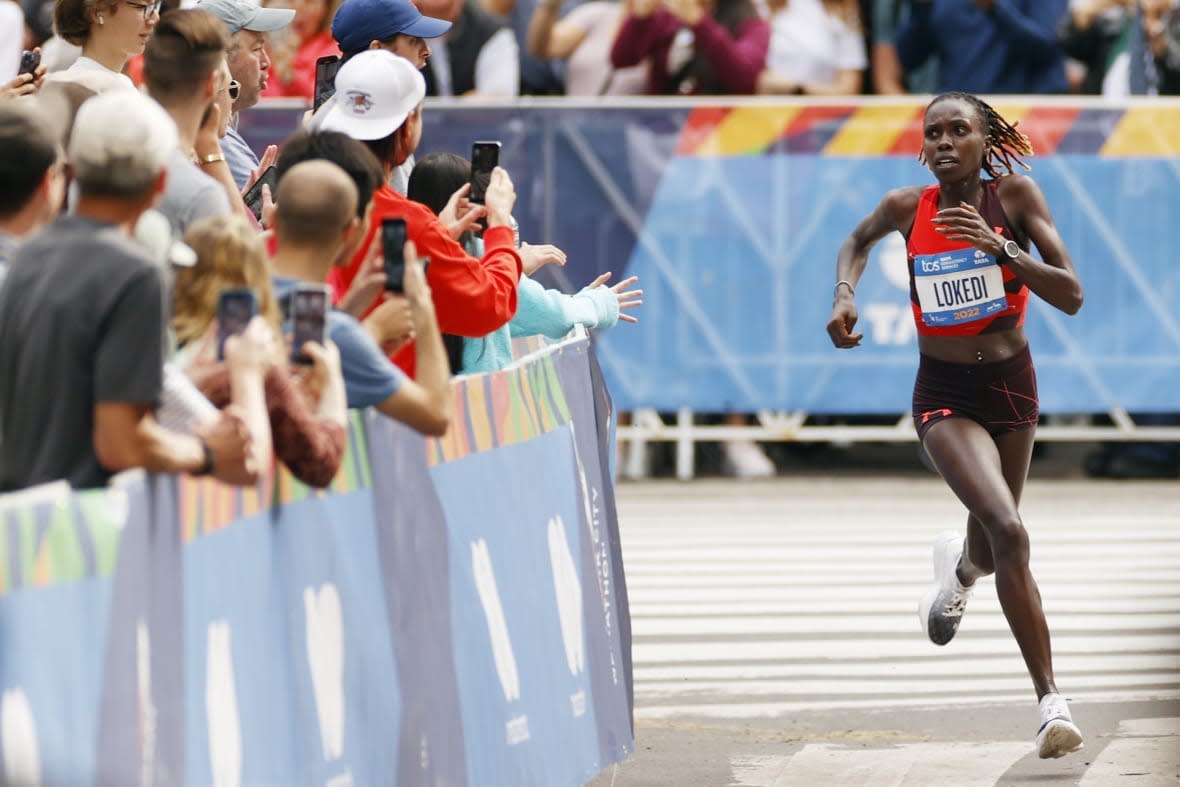 NEW YORK, NEW YORK – NOVEMBER 06: Sharon Lokedi of Kenya competes in the Women’s Professional Division of the TCS New York City Marathon on November 06, 2022 in New York City. Lokedi won the race which was her debut marathon. (Photo by Sarah Stier/Getty Images)