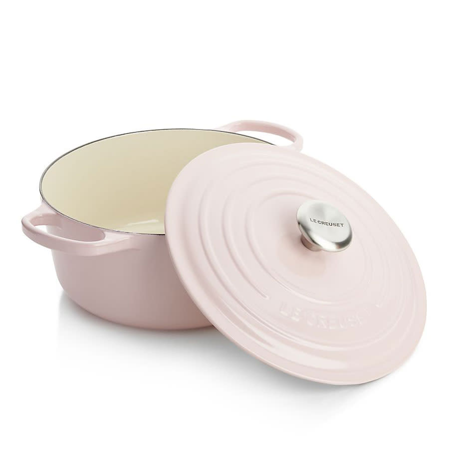 Le Creuset Round Hibiscus Pink French Oven with Lid
