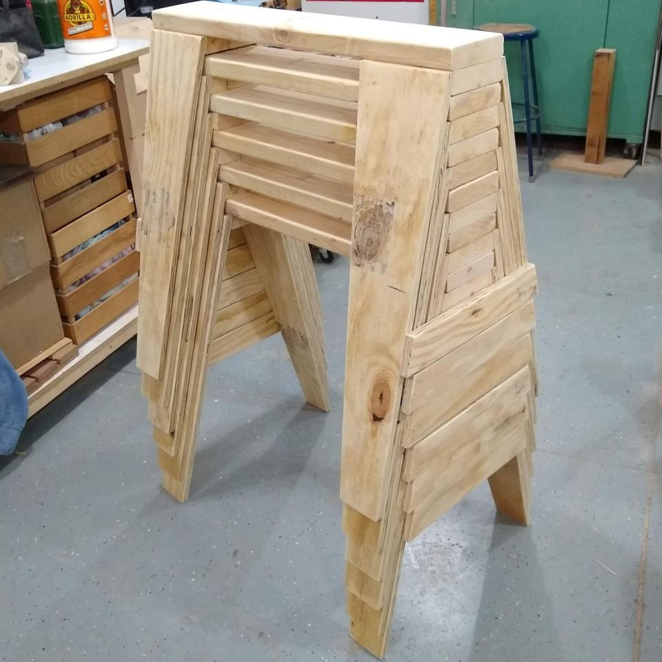 stackable sawhorse plans