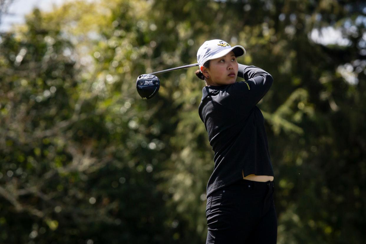 Oregon's Cynthia Lu recorded the Ducks' best score during the opening round of the Pac-12 women's golf championships at Eugene Country Club on Monday.