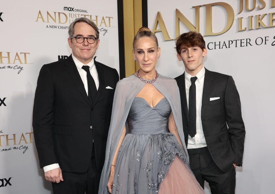 Parker pictured with husband Matthew Broderick and son James in 2021 (Getty Images)