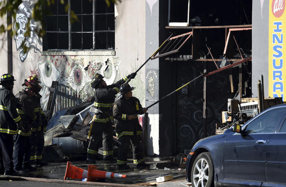 Fatal warehouse fire in Oakland