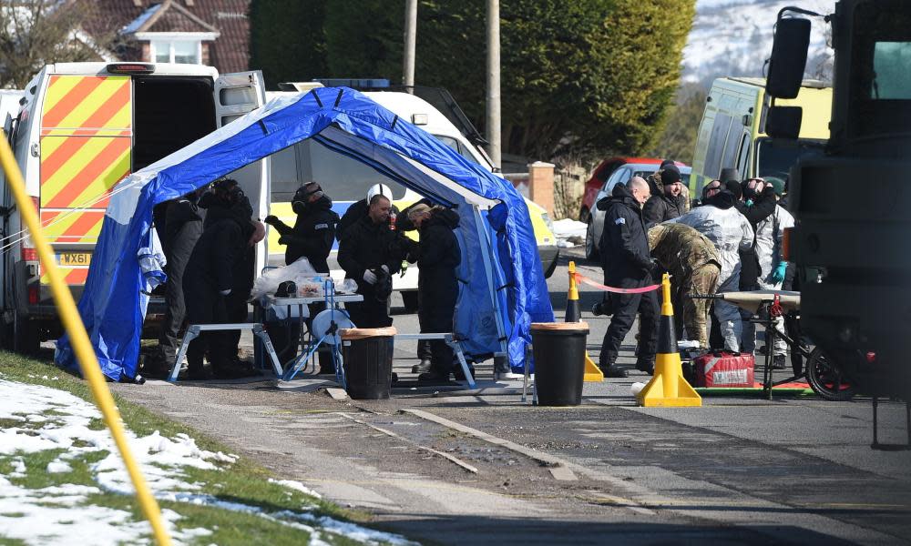 The nerve agent used to poison Sergei Skripal and his daughter Yulia was identified by the Ministry of Defence scientists. 