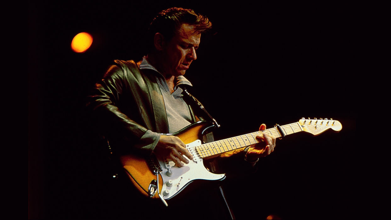  American blues guitarist Jimmie Vaughan on stage at Bishopstock Blues Festival, UK, 2000. (Photo by David Redfern/Redferns/Getty Images). 