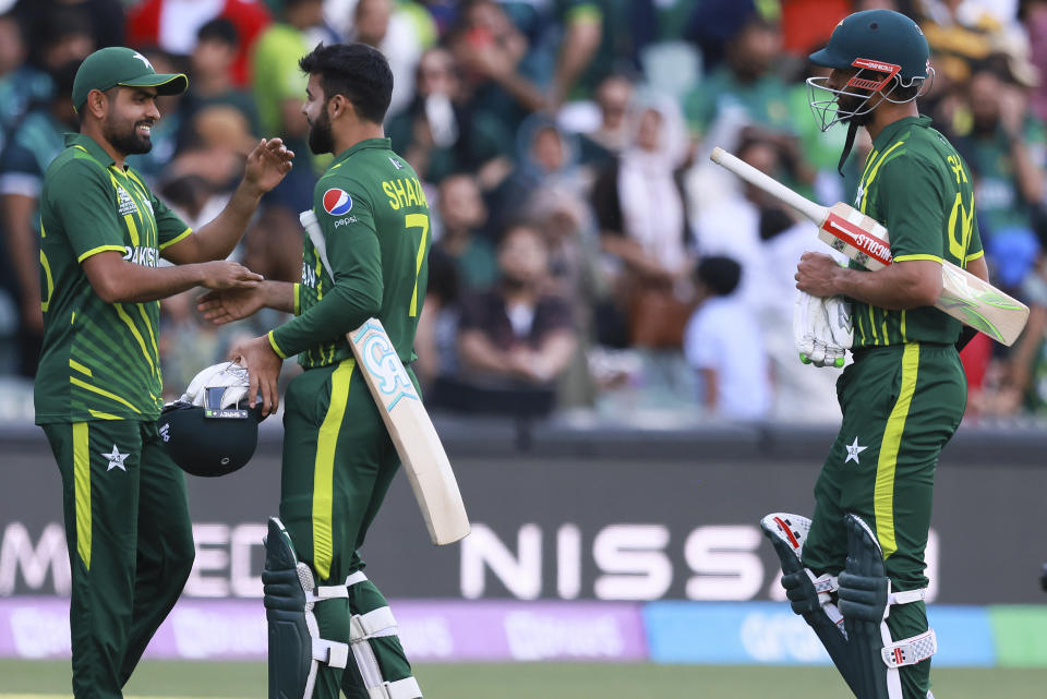 Pakistan players celebrate after the T20 World Cup cricket match against Bangladesh in Adelaide, Australia, Sunday, Nov. 6, 2022. (AP Photo/James Elsby)