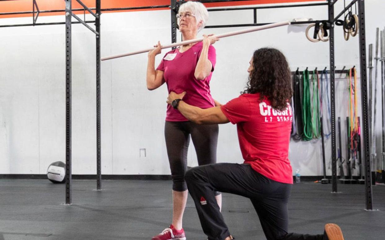 Woman doing CrossFit exercise