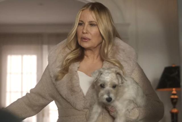 Naomi Watts & Jennifer Coolidge on How The Watcher Gets Under Your Skin