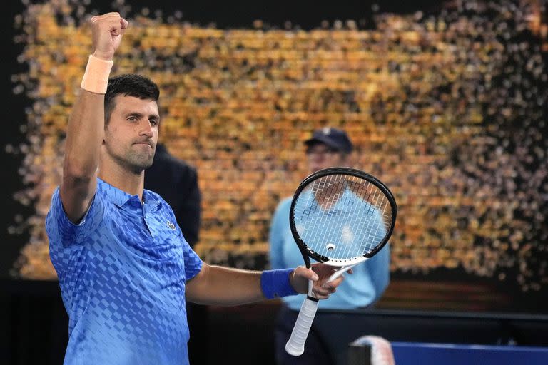 Novak Djokovic se alza como el principal favorito en el Australian Open, y quiere confirmar ese status ante el local Alex de Miñaur.