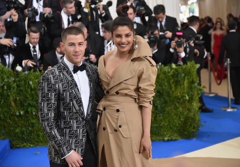 nick jonas priyanka chopra