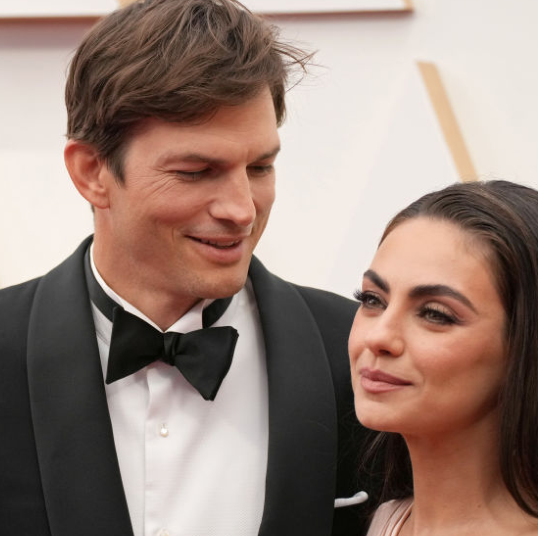  Mila Kunis, Ashton Kutcher 