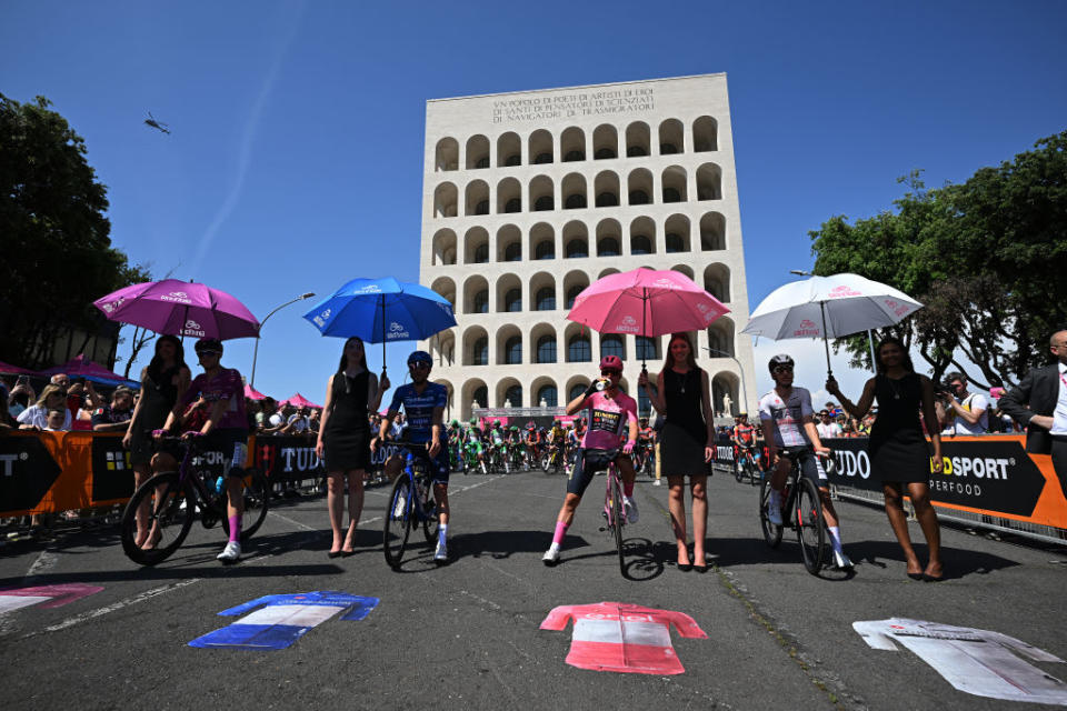 2023 Giro d'Italia stage 21 start