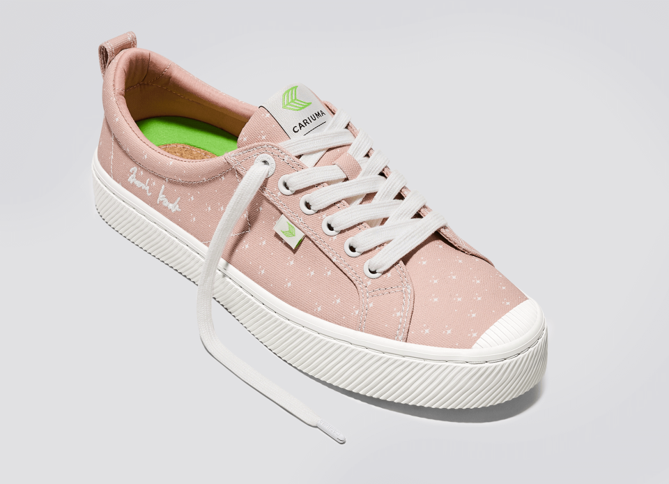 Cariuma KonMari by Marie Kondo OCA Low Canvas Sneakers