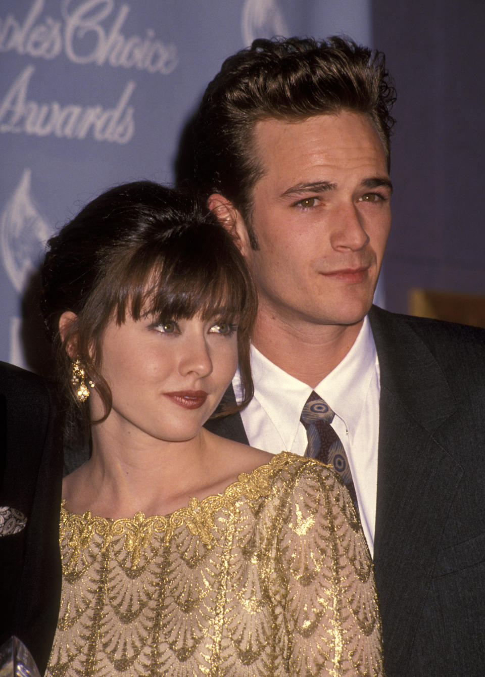 Shannen Doherty y Luke Perry en 1992. (Photo by Ron Galella/WireImage)