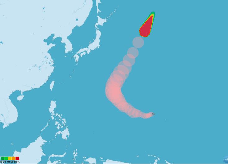 受東北季風影響，明日基隆北海岸、東半部地區、恆春半島及北部山區有局部短暫雨；第15號颱風「布拉萬」目前朝東北方向快速移動。（圖／翻攝自氣象署官網）