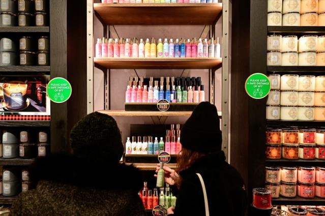 Bath & Body Works sees steeper sales drop on slowing demand