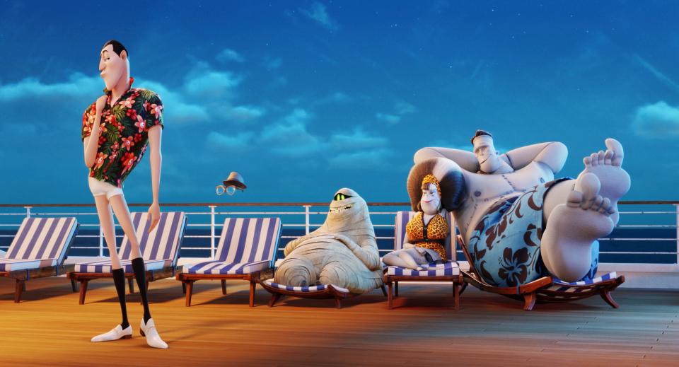 HOTEL TRANSYLVANIA 3: SUMMER VACATION, from left: Dracula (voice: Adam Sandler), Griffin the Invisible Man (voice: David Spade), Murray (Voice: Keegan-Michael Key), Eunice (voice: Fran Drescher) Frank (voice: Kevin James), 2018. © Sony Pictures Releasing /Courtesy Everett Collection