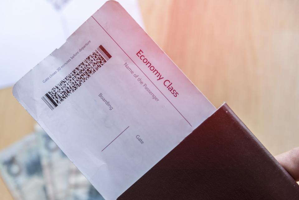 Germania-Passagiere sollten unbedingt ihre Buchungsdetails zur Hand haben. (Symbolfoto: Peerawat Kamklay/Getty Images)