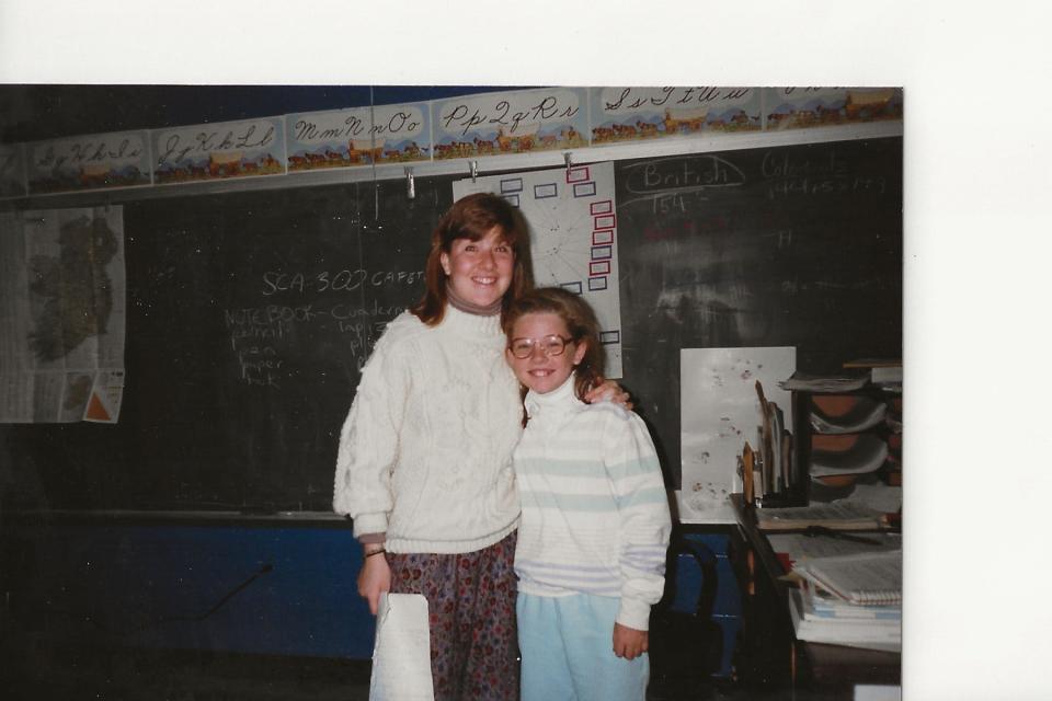 Kelly O'Hara, left, and Erin O'Hara in the spring of 1988 just a few months before Kelly's death.