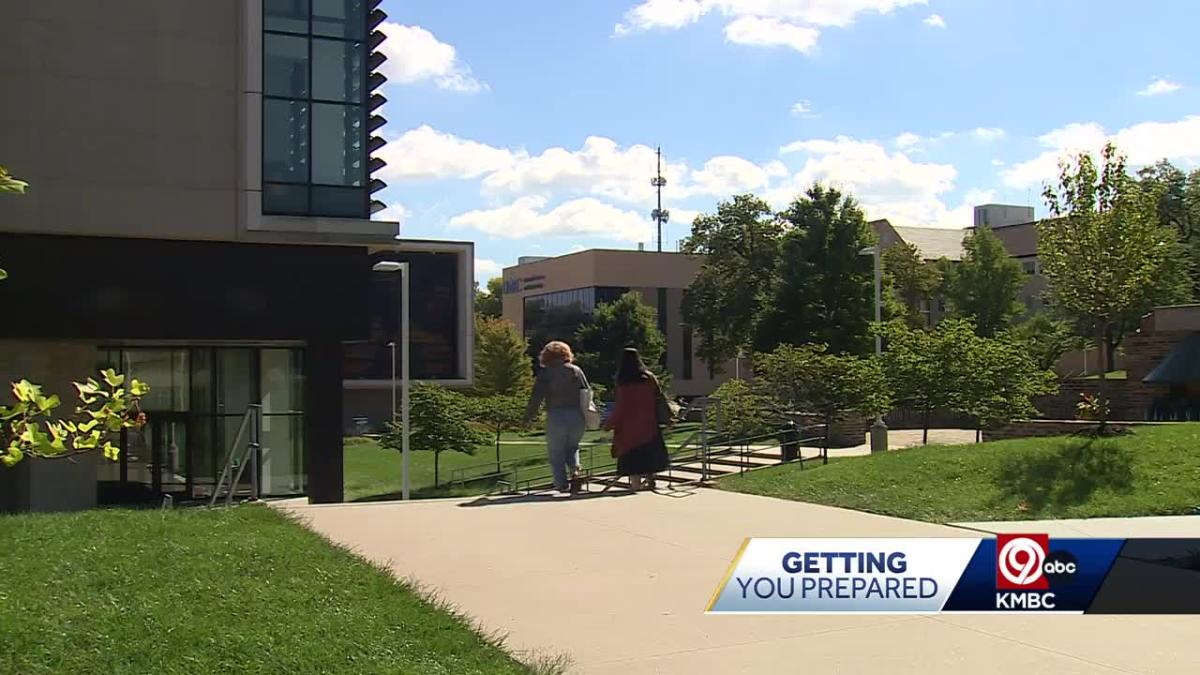 UMKC students navigate student loan repayment challenges