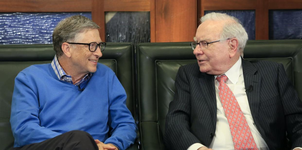 Bill Gates and Warren Buffett were two of the year's biggest three donors. <a href="https://newsroom.ap.org/detail/BerkshireHathaway/f5c802393a544cf39633732355f03ca3/photo?boardId=37be9465fcce45d283d5431cccb20a6a&st=boards&mediaType=audio,photo,video,graphic&sortBy=&dateRange=Anytime&totalCount=322&currentItemNo=1" rel="nofollow noopener" target="_blank" data-ylk="slk:AP Photo/Nati Harnik;elm:context_link;itc:0;sec:content-canvas" class="link ">AP Photo/Nati Harnik</a>